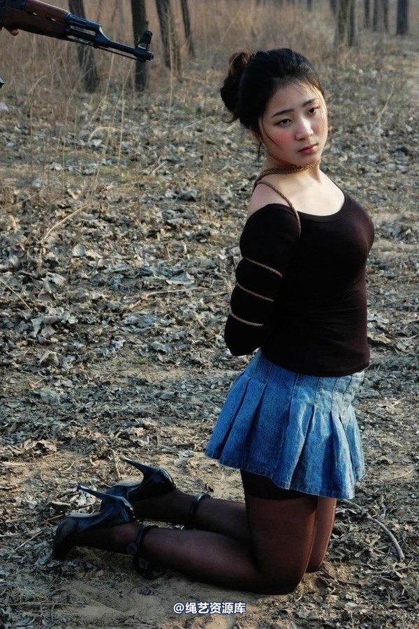 mj影视 - 2013-3-4陈沫踏青 黑丝美女最终的不归路 第 454 张图片
