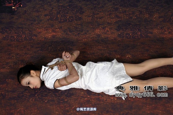 典雅倩影 - 012-典雅倩影美女丽莎旗袍 第 93 张图片