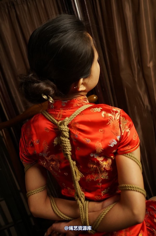 dk13美束馆 - 1.8-欢欢红旗袍C-150p 第 77 张图片