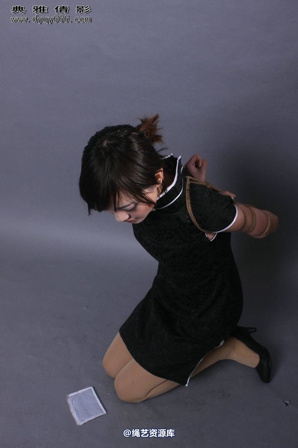 典雅倩影 - 063-美人美人笑可爱，琳花有意解留香 第 37 张图片