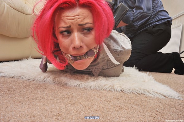 bondagebob - Becky Holt Hogtied 第 81 张图片