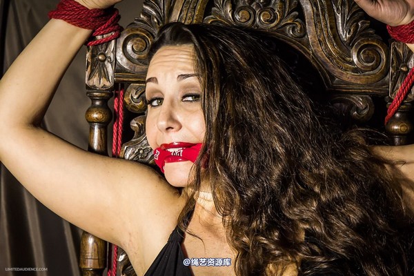 limitedaudience - 2014 jewell marceau wait here a while 第 16 张图片