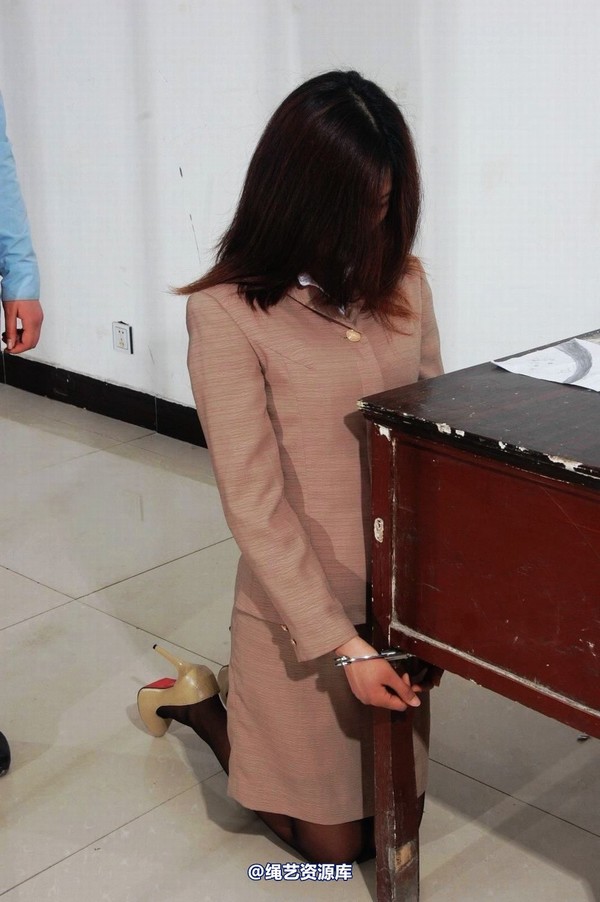 mj影视 - 倾心职务犯罪－押解绳-2013-03-28 第 81 张图片