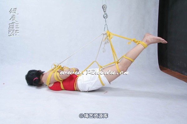锐度主张 - 婷婷和嫣儿KB悬吊 第 274 张图片