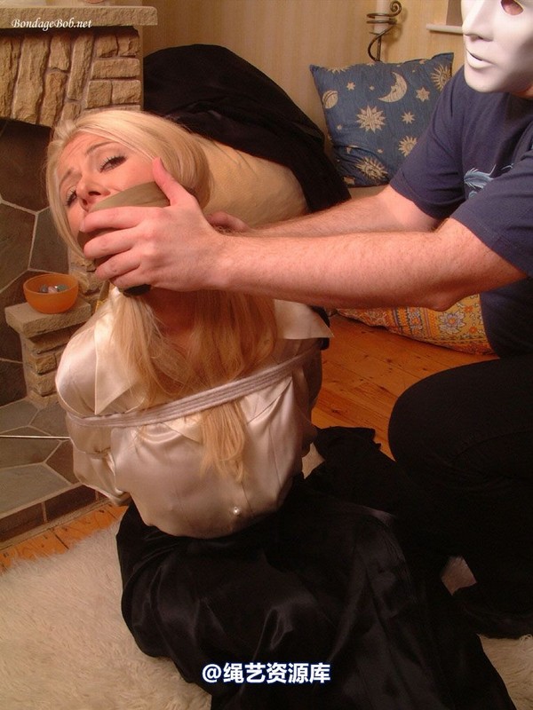 bondagebob - Petra Intruder 第 33 张图片