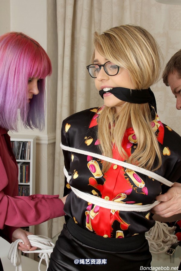 bondagebob - Chloe Toy The Card Game 第 39 张图片