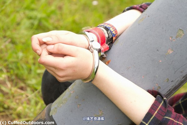 cuffedoutdoors - cod542 第 103 张图片