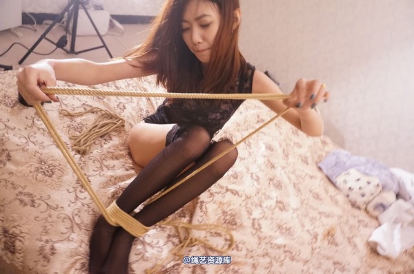 dk13美束馆 - 2.13-小宝黑袍j-111P 第 75 张图片