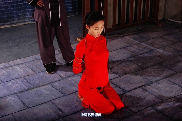 mj影视 - 倾心 玲珑女囚 第 5 张图片