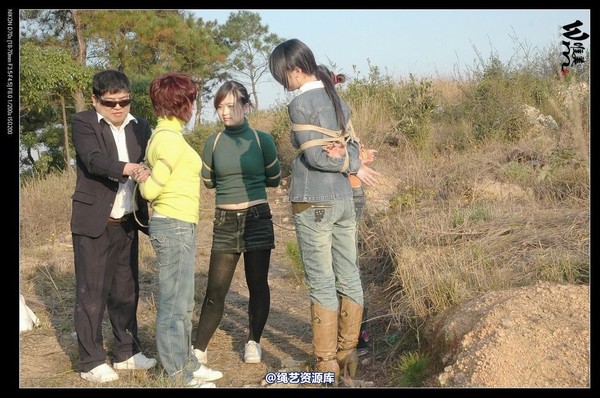 唯美之家 - 2008-11-13外拍(集体) 第 299 张图片