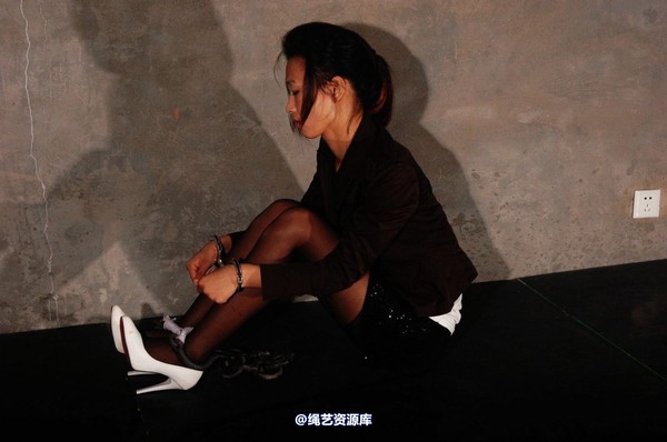 mj影视 - 倾心罪恶红唇2 第 47 张图片