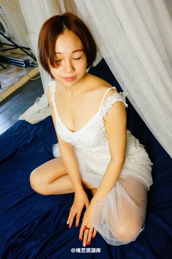 dk13美束馆 - 9.16-小仙儿白婚纱-C130P 第 42 张图片