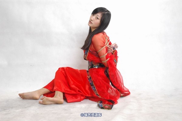 唯美之家 - 梦涵唐装 第 99 张图片