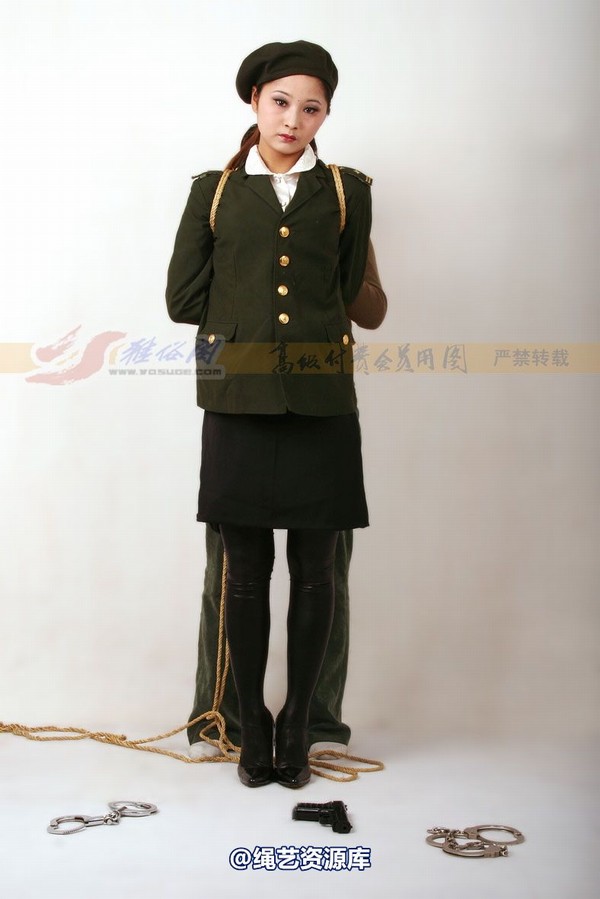 雅俗阁 - 20060401雅思警服 第 5 张图片