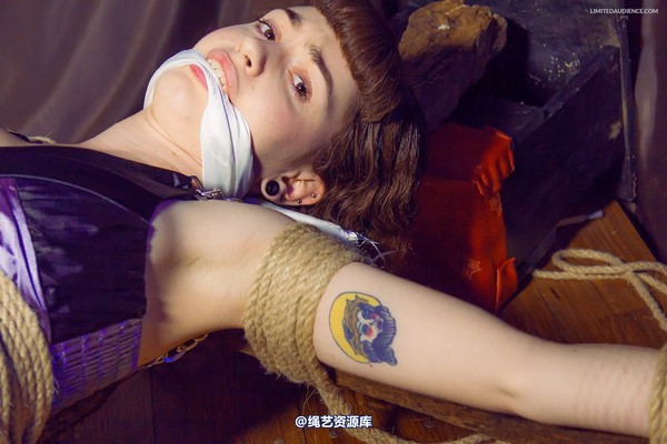 limitedaudience - 2014 fay on a cross 第 15 张图片