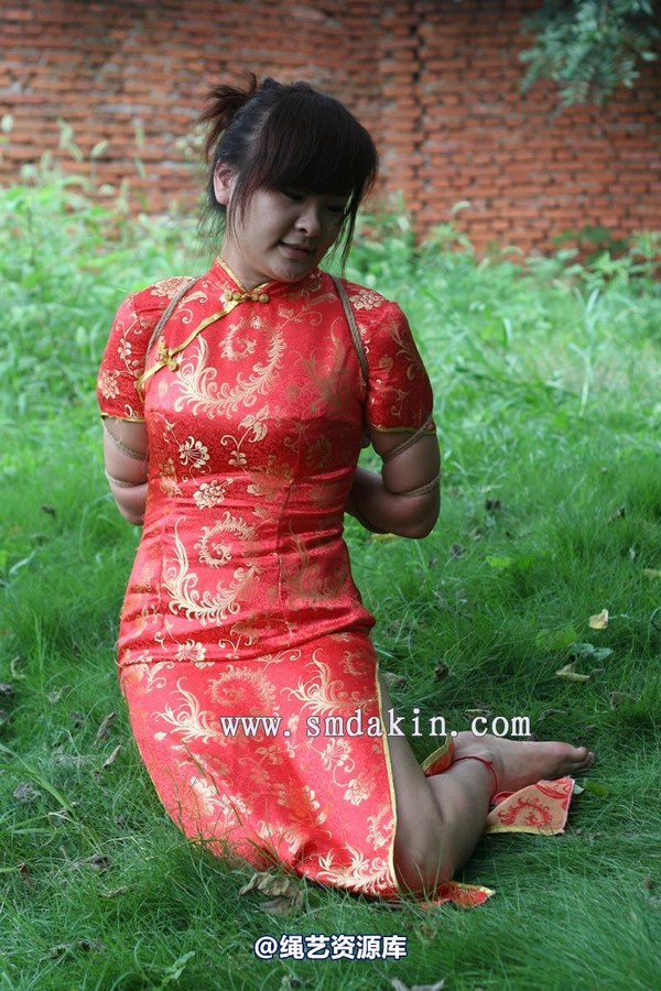 锐度主张 - 红旗袍模特：姗姗 第 28 张图片