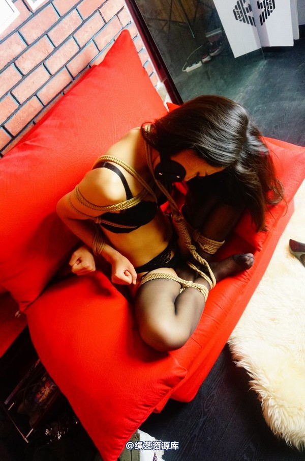 dk13美束馆 - 7.23-欢欢黑丝吊带D-120P 第 98 张图片
