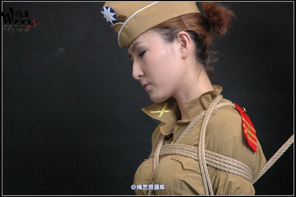 唯美之家 - 08-06-02新疆军装 第 153 张图片