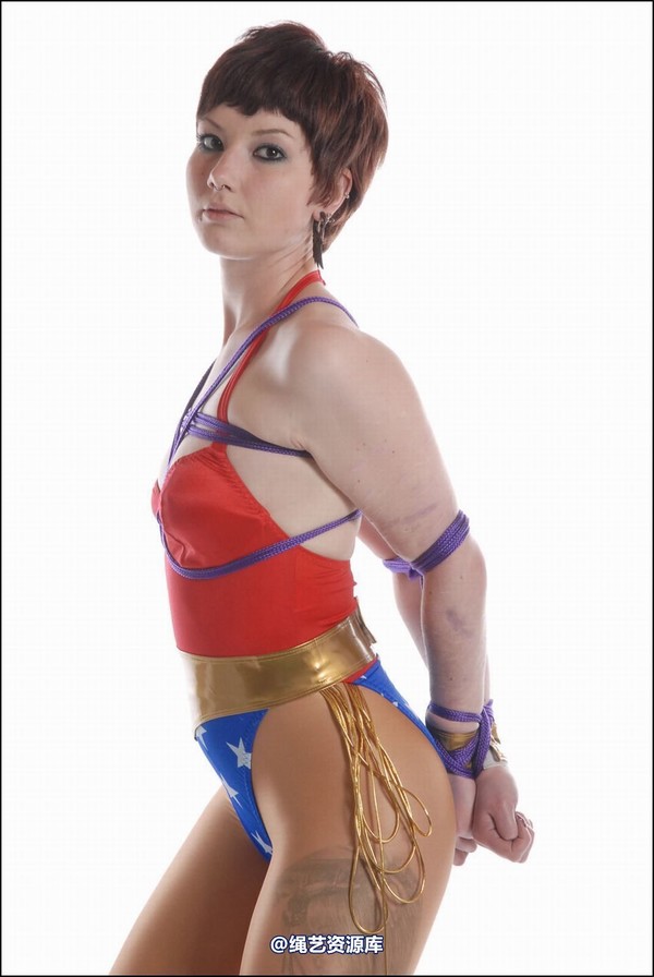 simplytied - Alt Wonder Woman 第 10 张图片