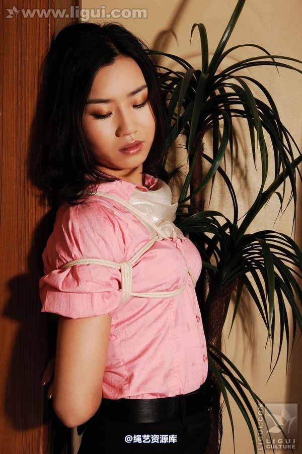 丽柜美束 - 2009-03-06 第 26 张图片