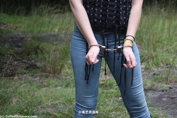 cuffedoutdoors - cod310 第 2 张图片
