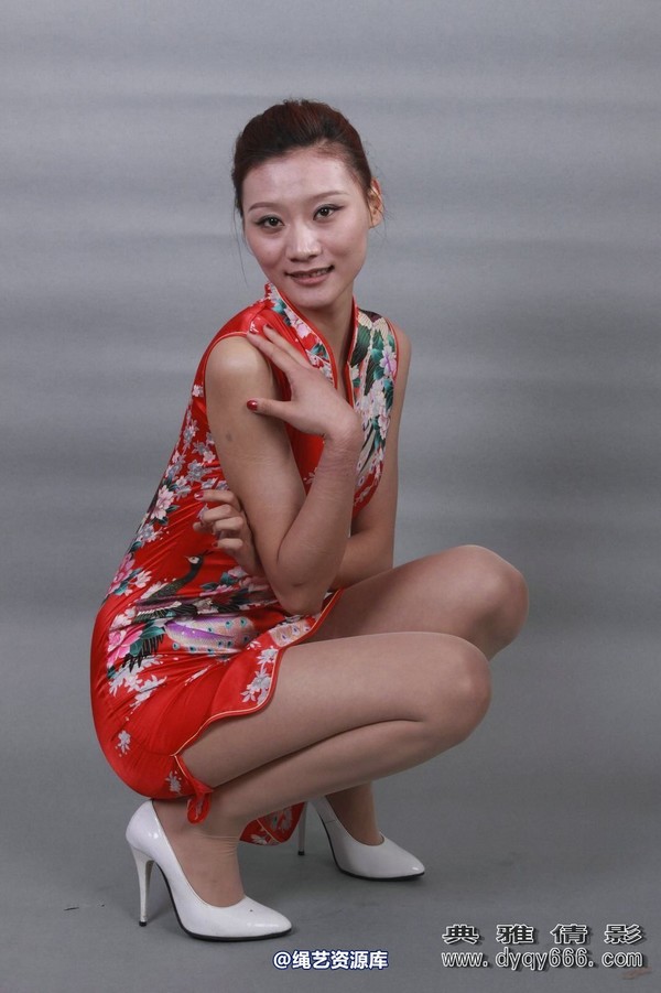 典雅倩影 - 186-千雁红旗袍 第 25 张图片