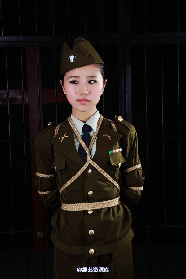 神艺缘 - 236-国民女制服 第 4 张图片