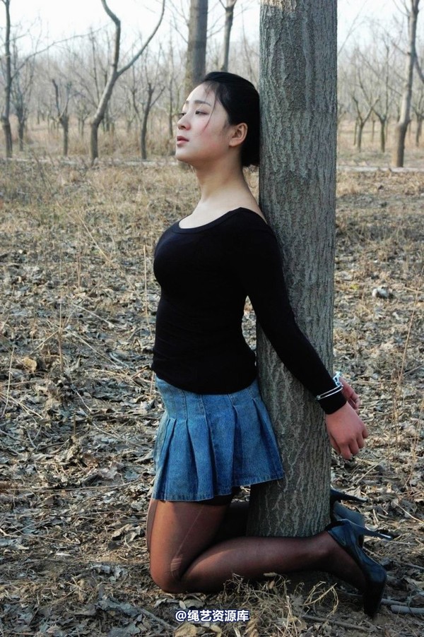 mj影视 - 2013-3-4陈沫踏青 黑丝美女最终的不归路 第 199 张图片
