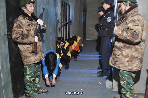 mj影视 - 13年末严打剧照 第 26 张图片