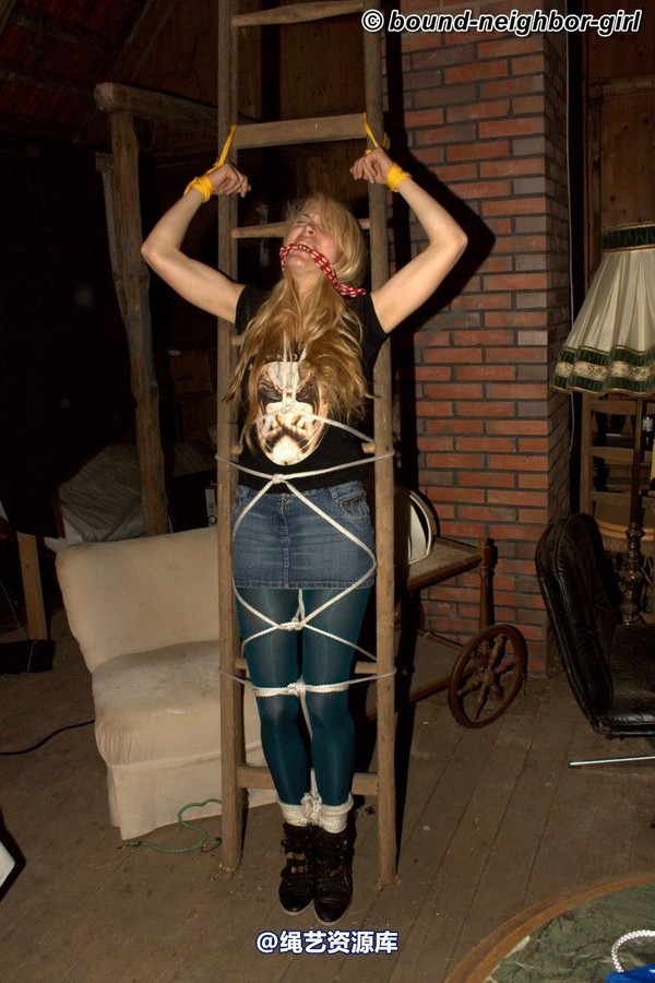 bound-neighbor-girl - Kate - Tied up in the attic 3 第 22 张图片