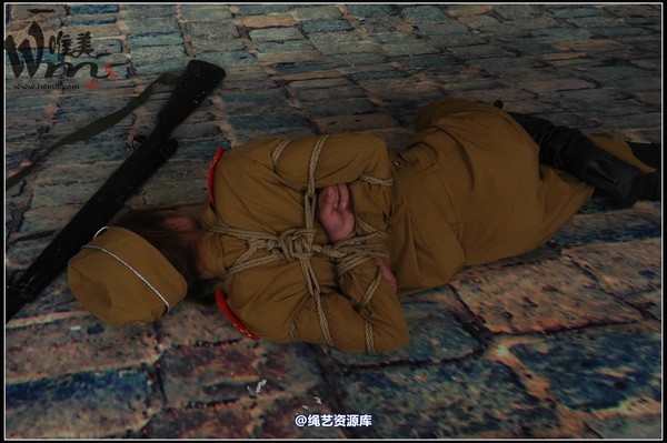唯美之家 - 08-05-07新模特二 第 64 张图片