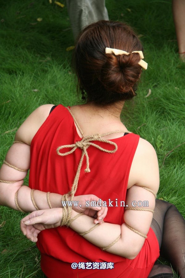 锐度主张 - 2009年第40期捆绑图（2009.8.9）模特：姗姗 月儿 第 55 张图片