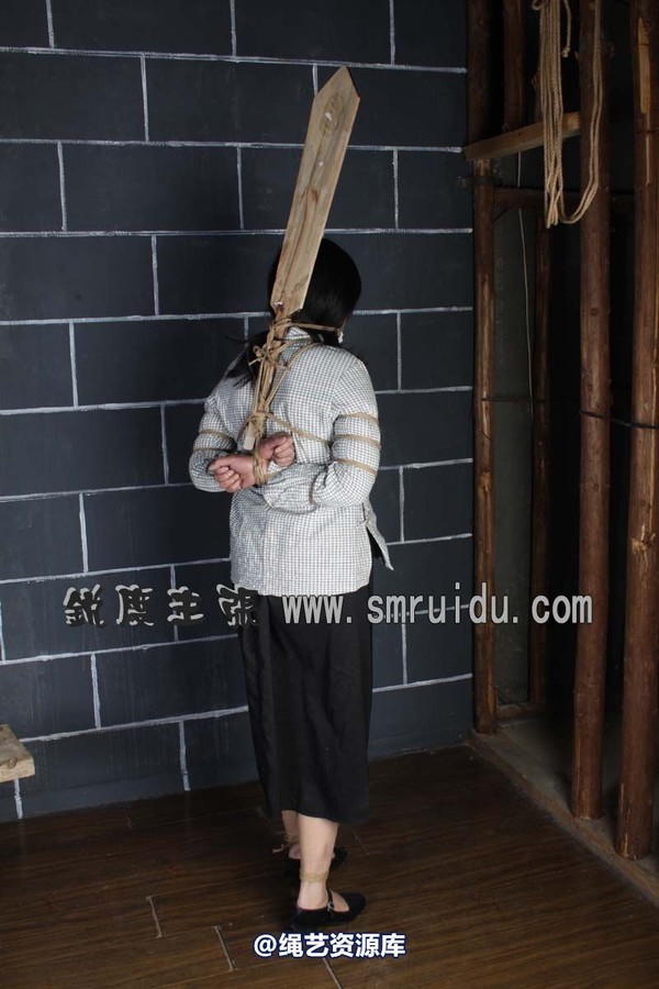 锐度主张 - 大襟衣插牌女囚模特：玉露 第 42 张图片