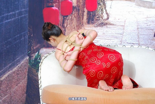 唯美之家 - 梦洁红色五花 第 21 张图片