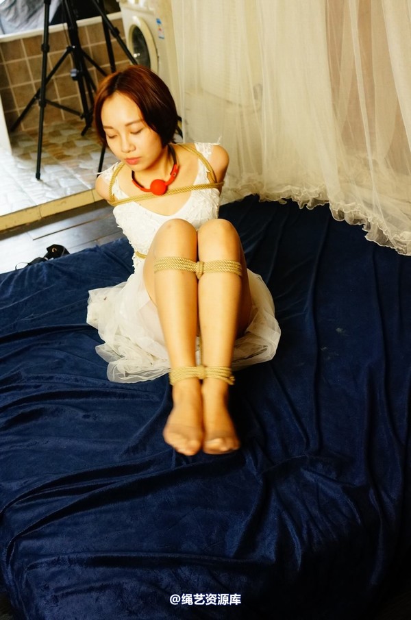 dk13美束馆 - 9.16-小仙儿白婚纱-D130P 第 95 张图片