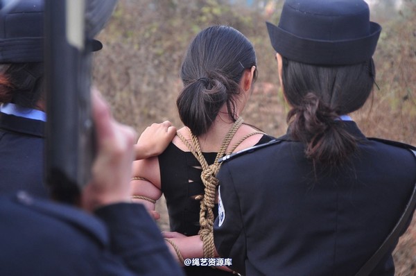 mj影视 - “罪有应得”7―押赴刑场 第 31 张图片