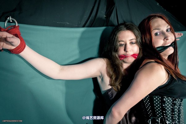 limitedaudience - 2012 catya elyssia captives together 第 41 张图片