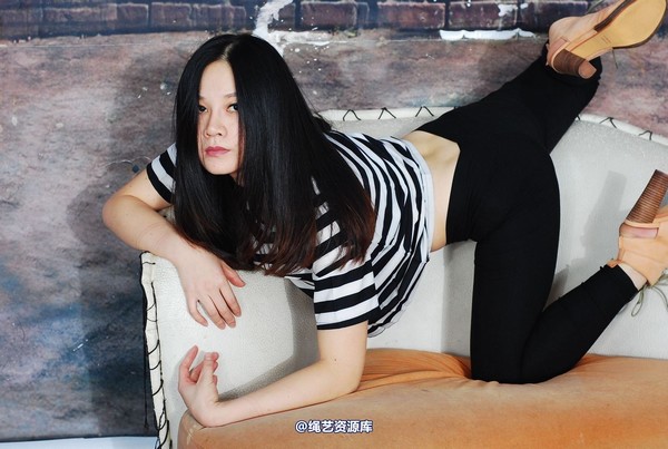 唯美之家 - 思欣红礼服 第 69 张图片