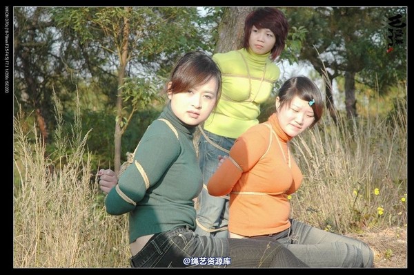 唯美之家 - 2008-11-13外拍(集体) 第 689 张图片