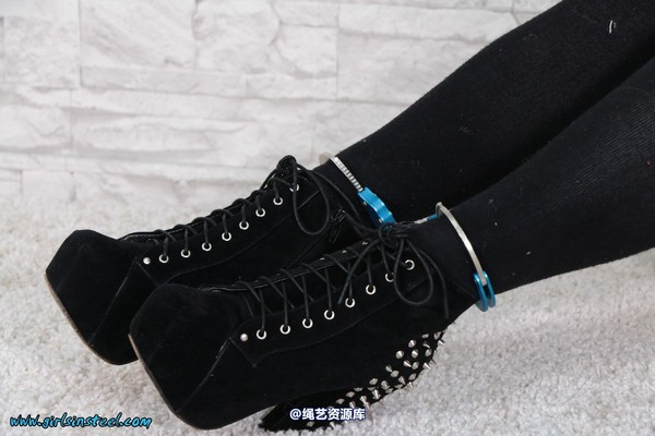 girlsinsteel - Irish 8 - trying to get free 第 41 张图片