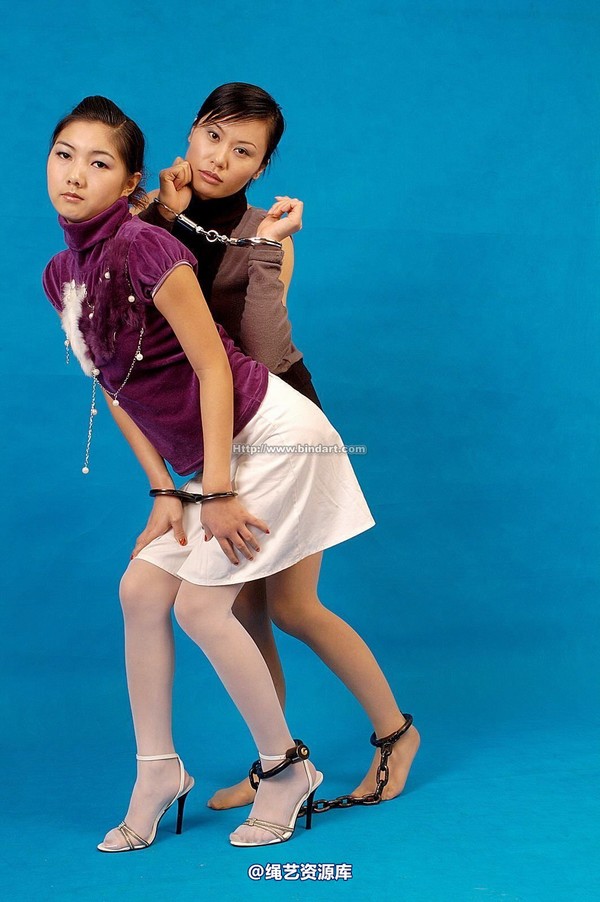 丽柜美束 - 2005-12-11 第 8 张图片