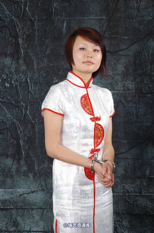 唯美之家 - 桦子白旗袍 第 152 张图片