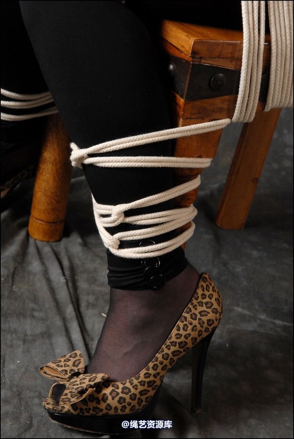 simplytied - Wendy tight chair 第 19 张图片