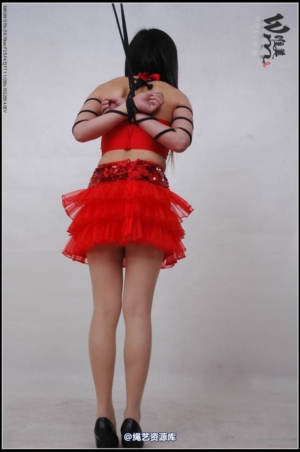 唯美之家 - 2008-11-11琪琪舞服五花 第 7 张图片