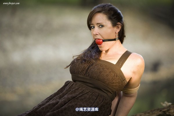 jbroper - Christina Carter 2011-1 第 38 张图片