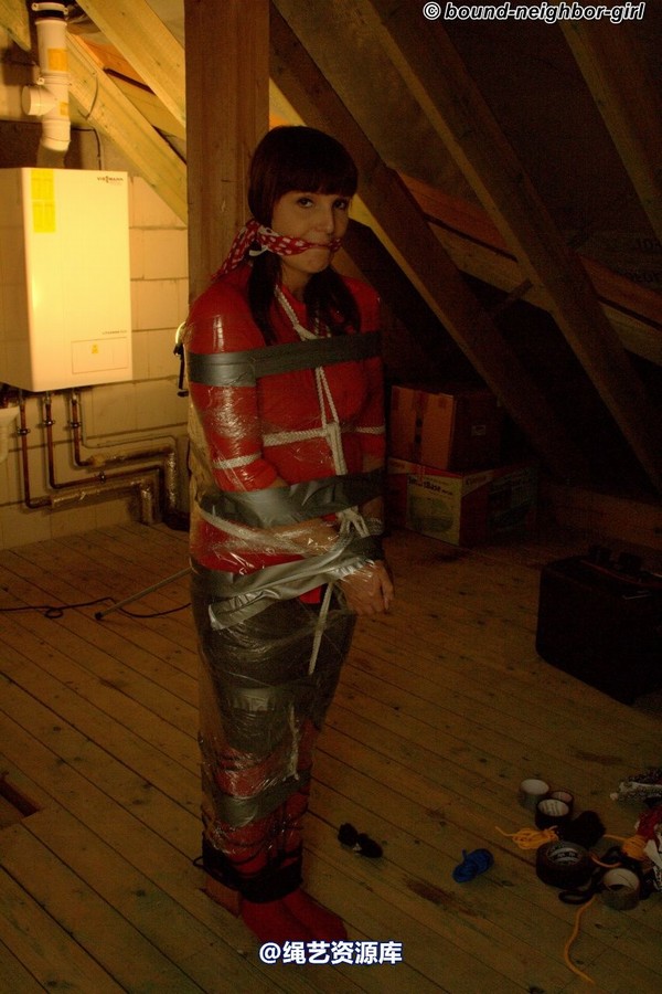 bound-neighbor-girl - Susan - Tied up in the Attic 2 第 32 张图片
