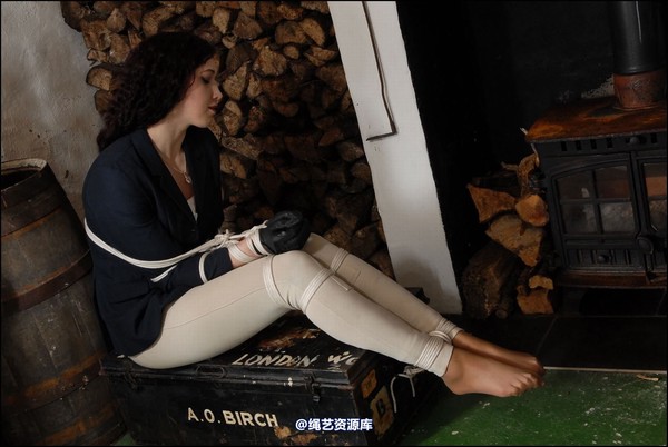 simplytied - That hat and gloves 第 14 张图片