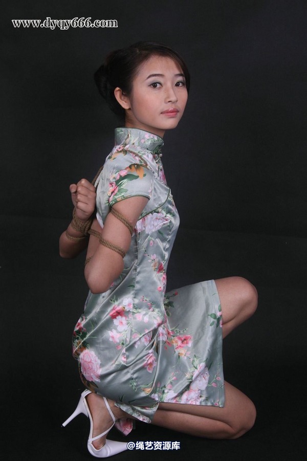 典雅倩影 - 093-忆君眼前如见君，瑶草芳兮思芬蒀 第 129 张图片
