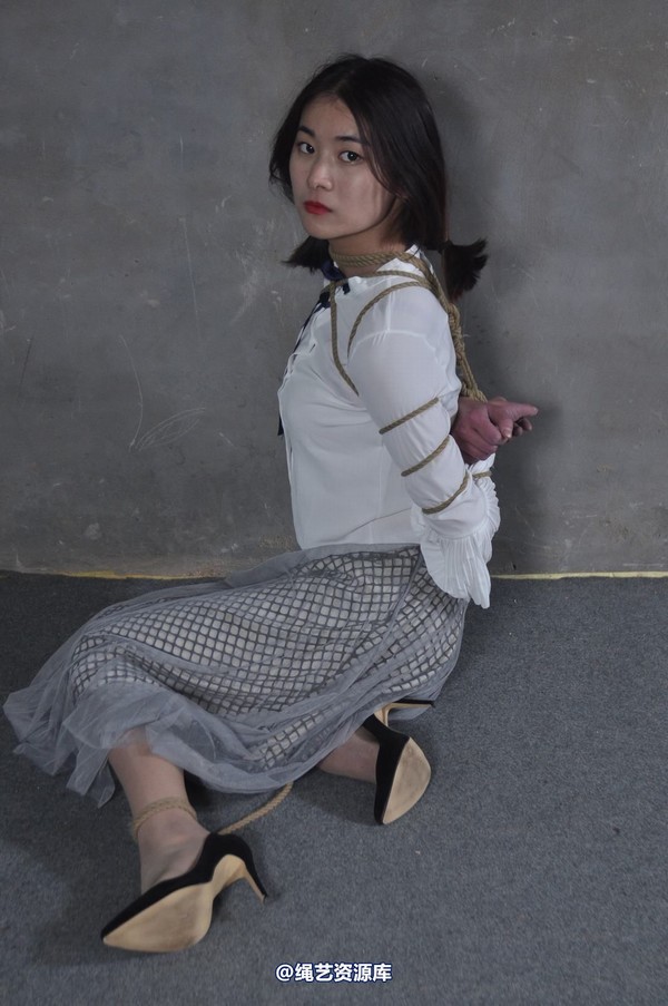 mj影视 - 淑女被抓 第 349 张图片