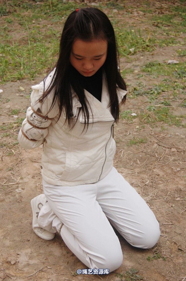 mj影视 - 安娜刑场2013-04-13 第 41 张图片